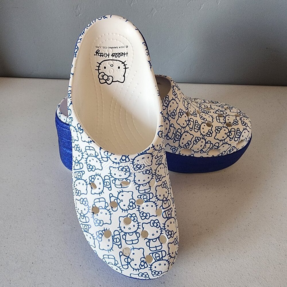 Hello Kitty Crocs "NEW" - Picture 7 of 16